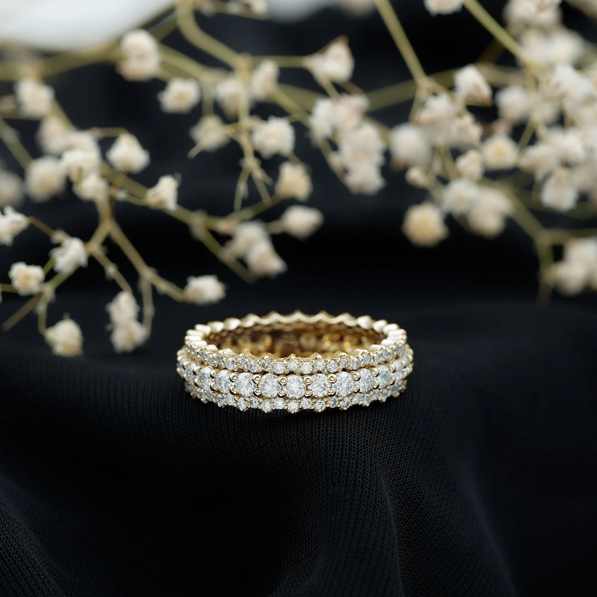 3.50 CT Round Cut Moissanite Wedding Ring in Gold