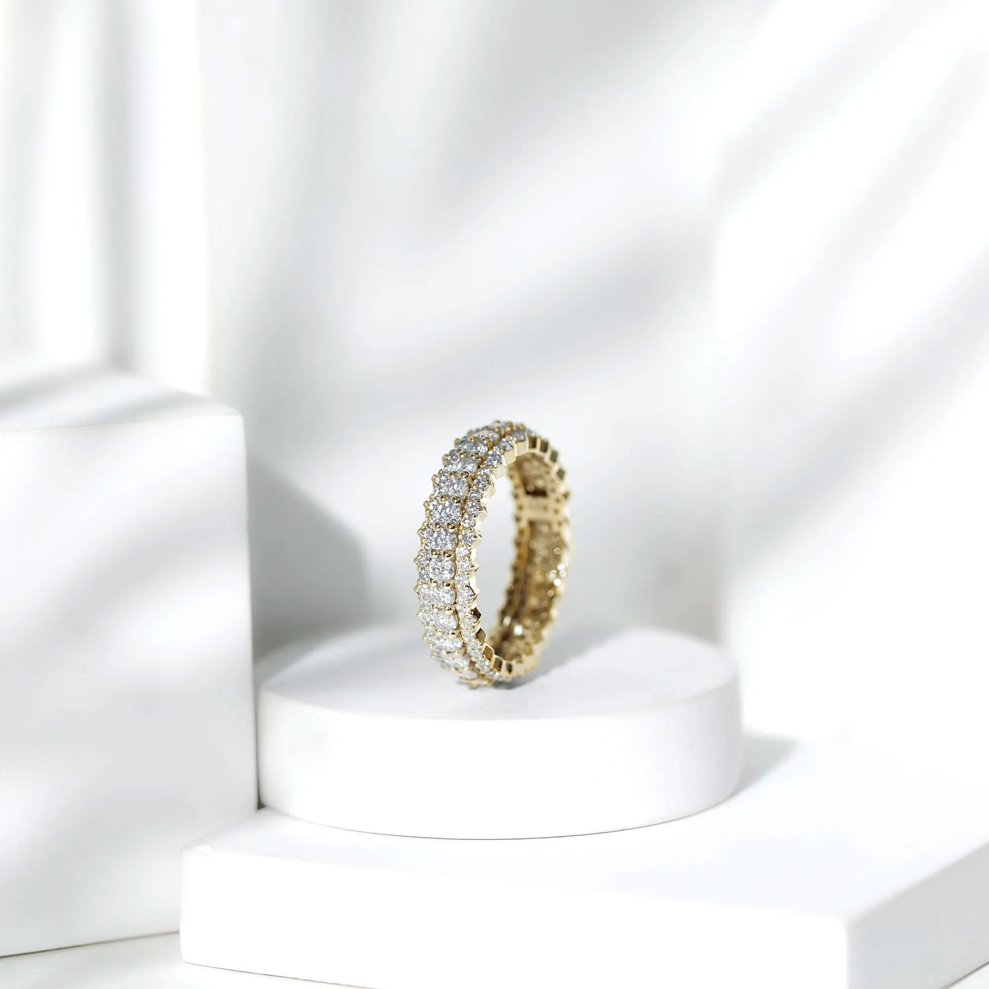 3.50 CT Round Cut Moissanite Wedding Ring in Gold