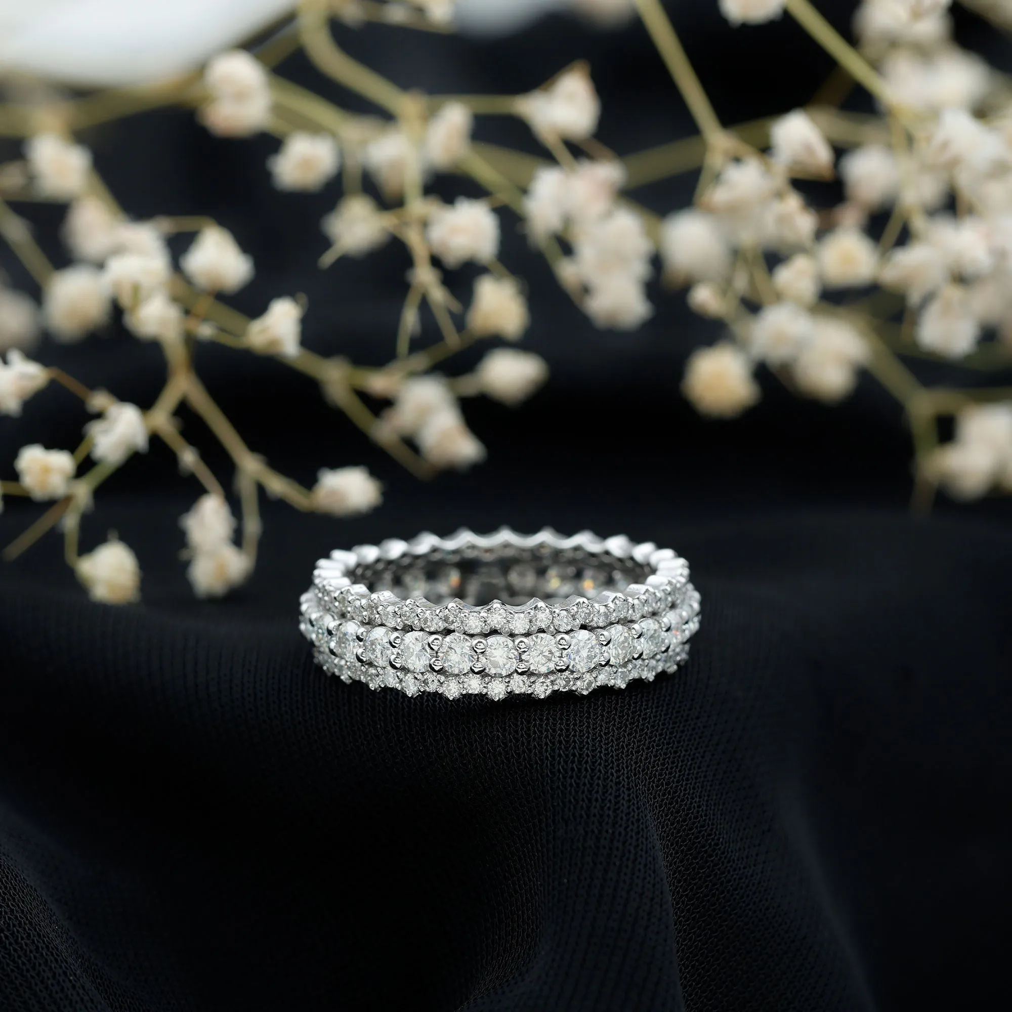 3.50 CT Round Cut Moissanite Wedding Ring in Gold