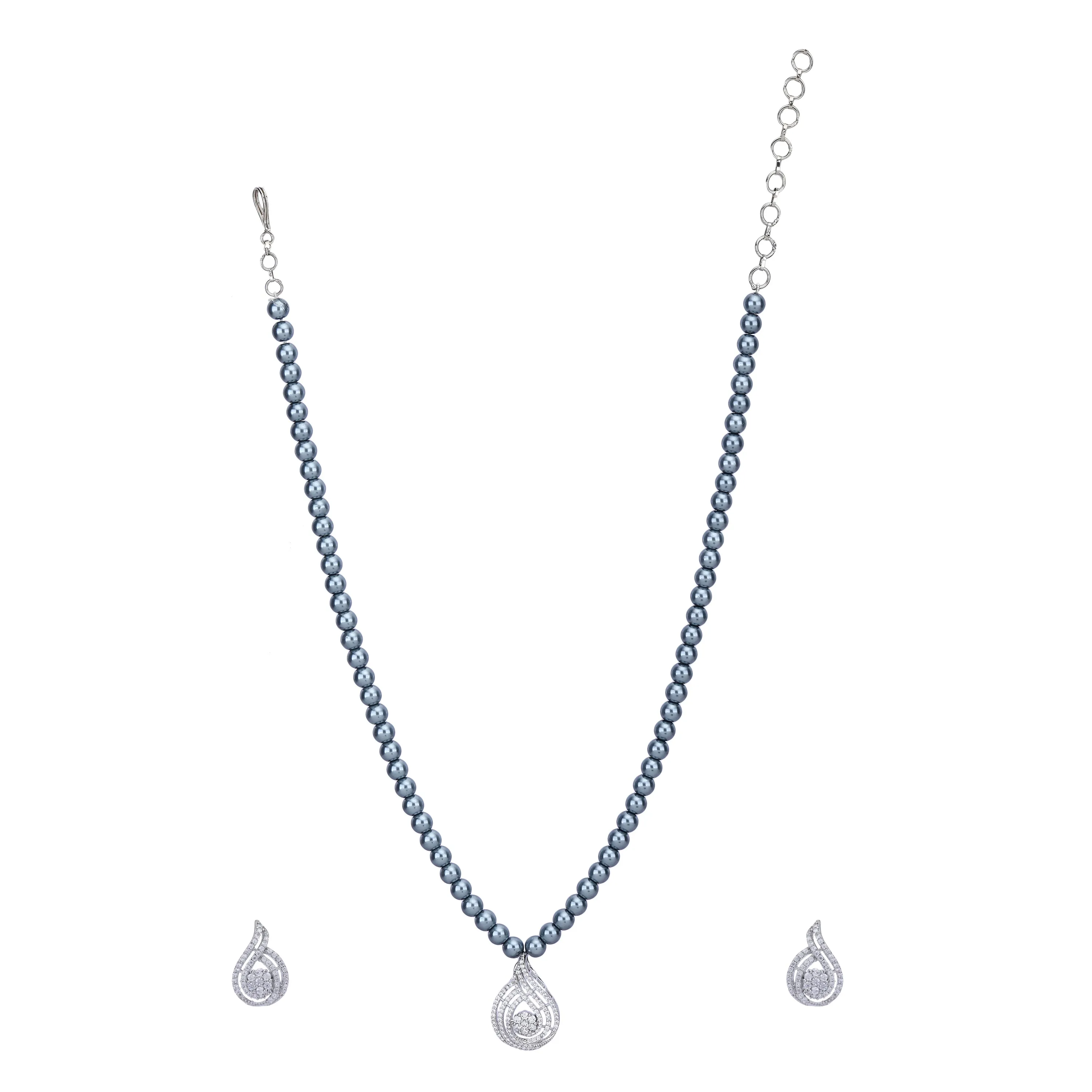 Aarav Zircon Pendant Set