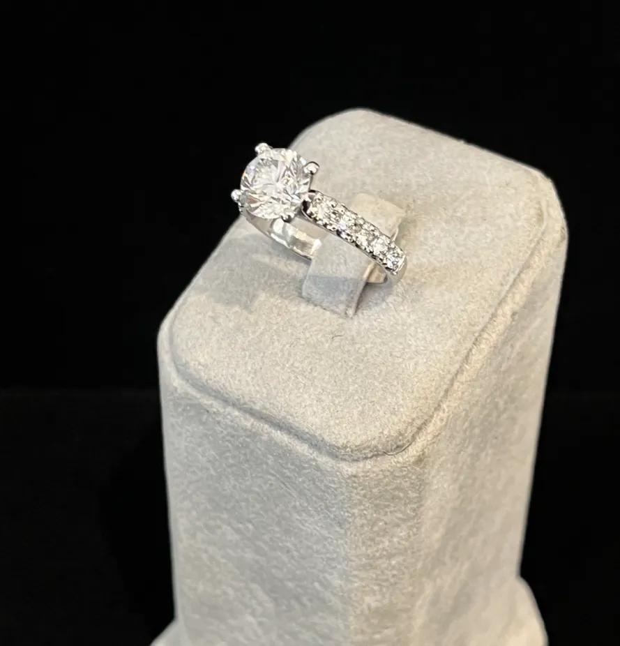 Brilliant Cut 2.96ct Platinum Diamond Ring