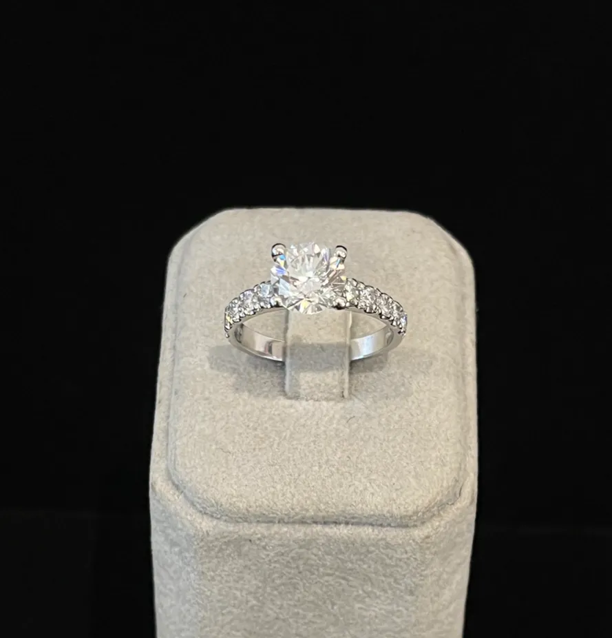 Brilliant Cut 2.96ct Platinum Diamond Ring