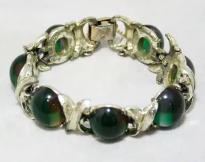 Emerald Green Ovals Bracelet - Subtle Macabre Eyes Eyeball Cabochons - Xs and Os - 1960s Gothic Posh - Silver Metal - Mid Century Jewelry