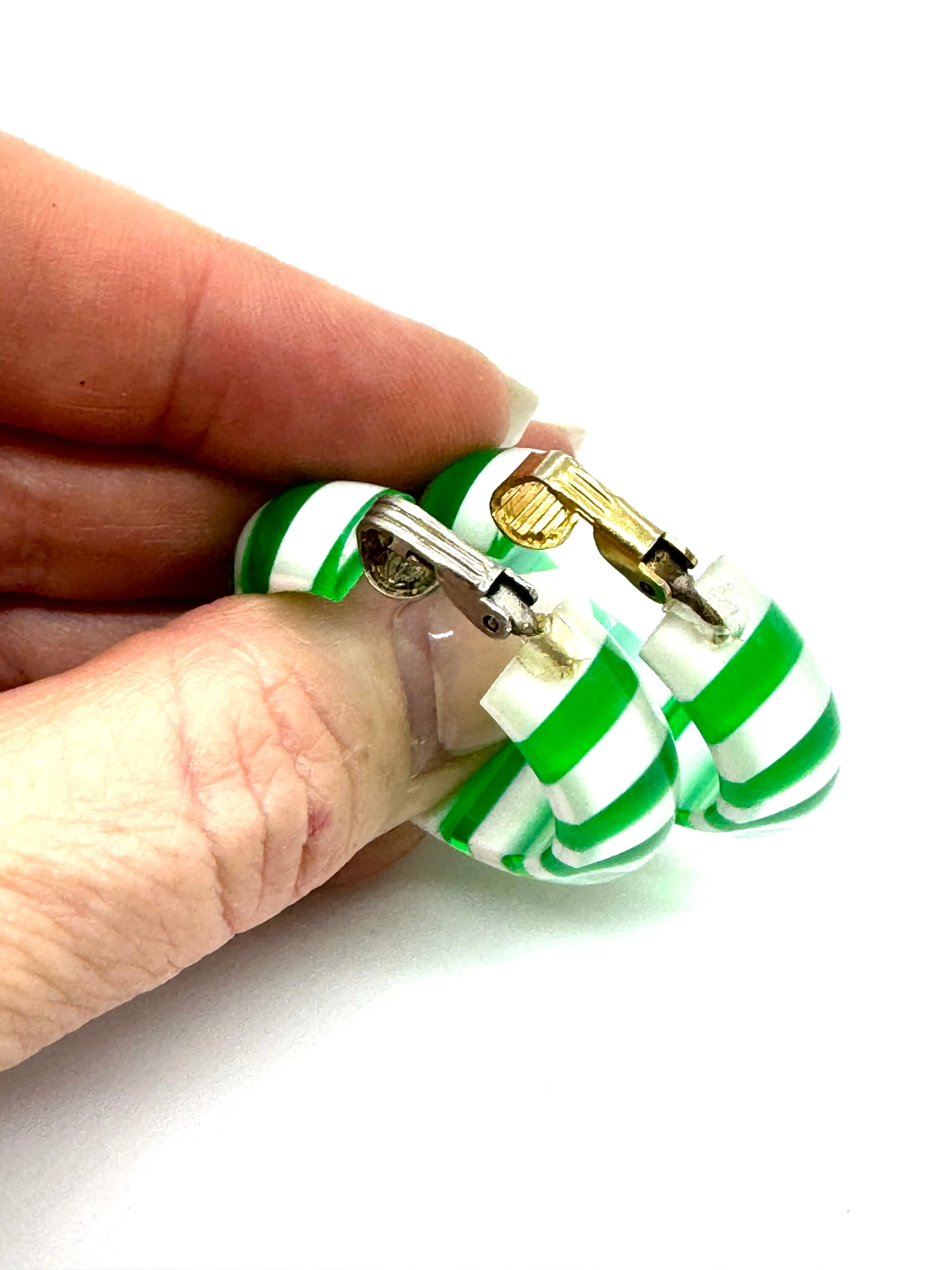 Green & White Encased Best Plastics Hoops - Clip On - Estate