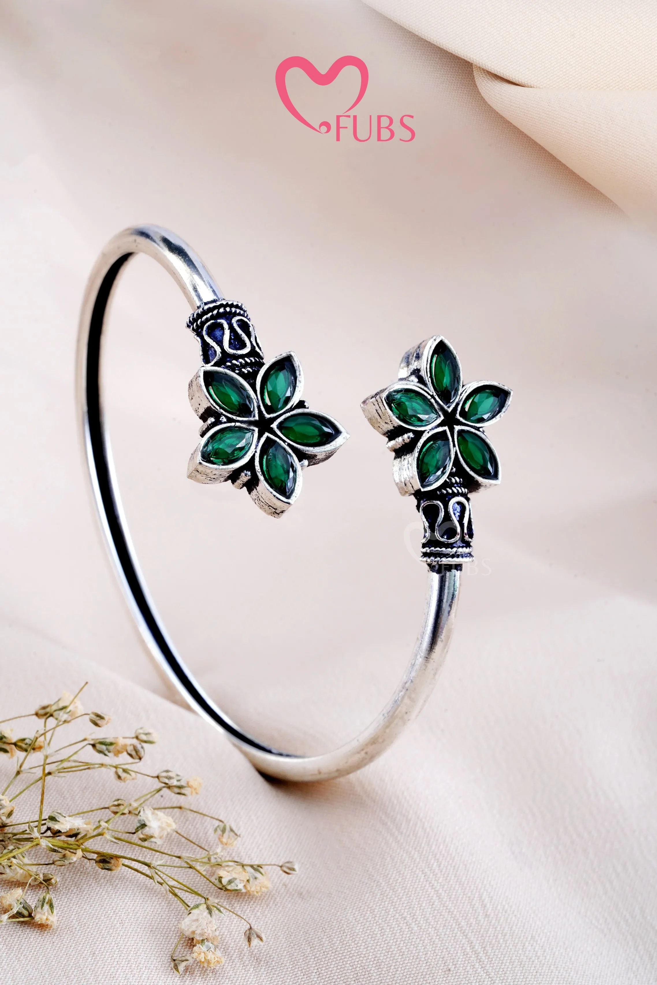 Green Oxidized Floral Charm Kundan Cuff Bracelet