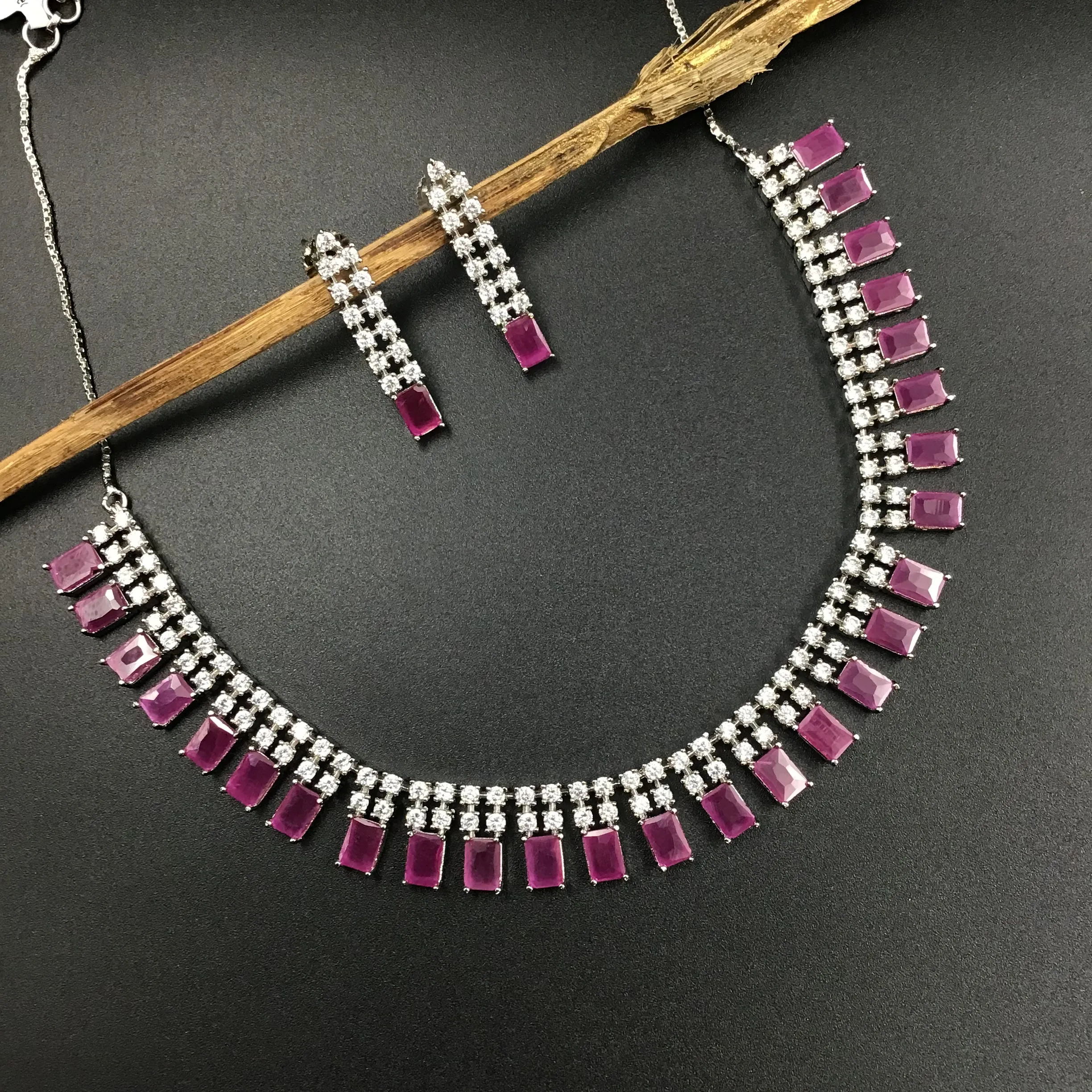 Round Neck Zircon/AD Necklace Set 3152-11