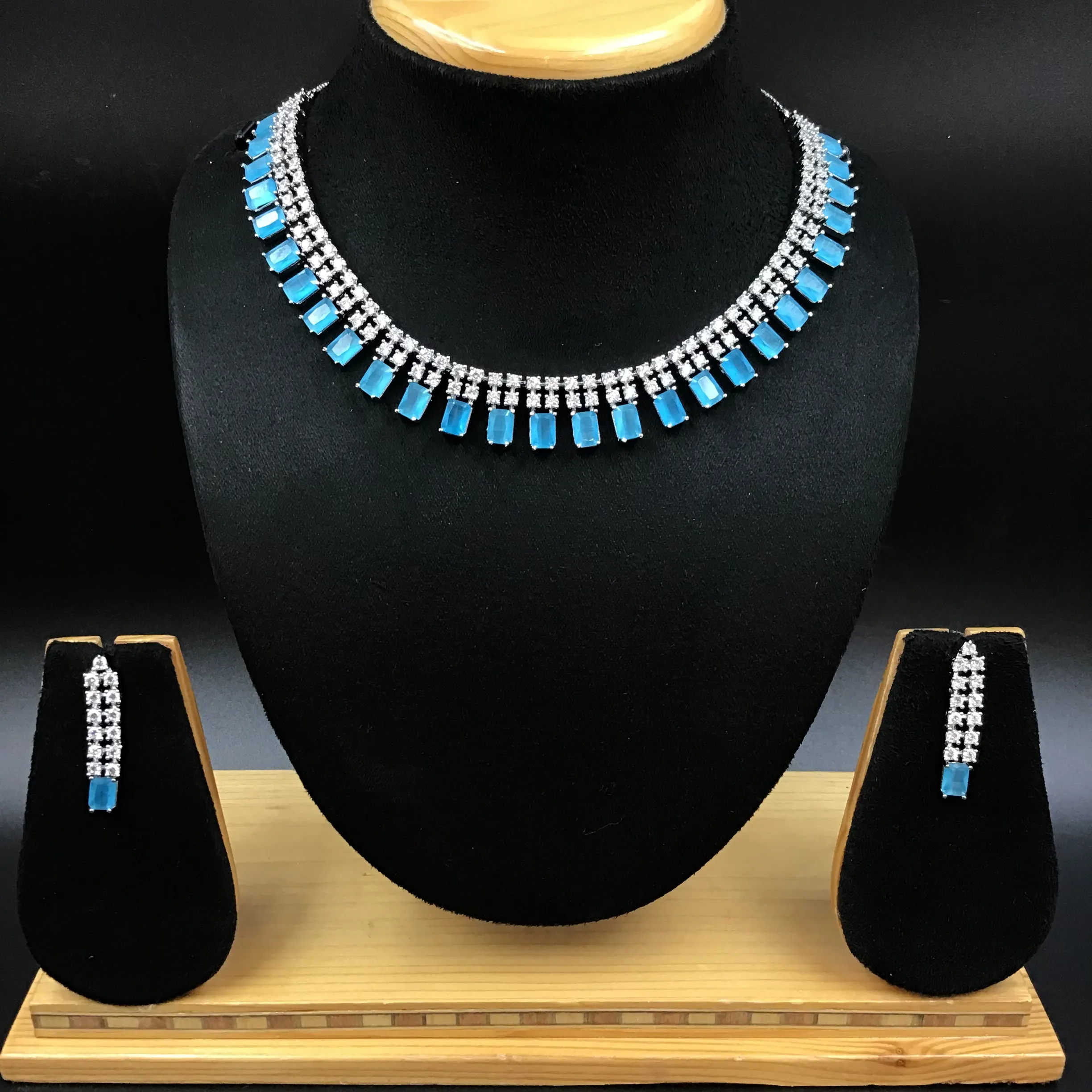 Round Neck Zircon/AD Necklace Set 3152-11