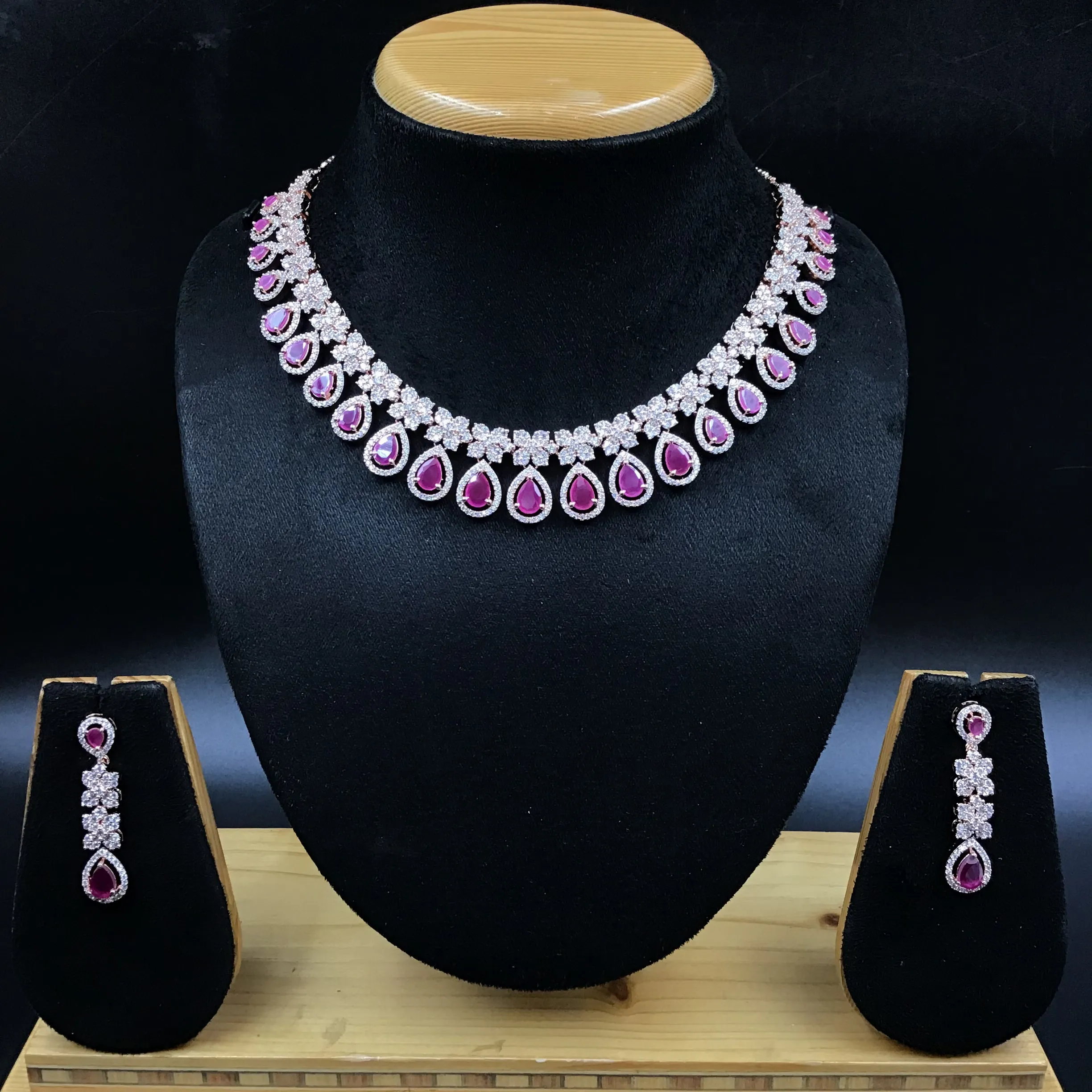 Round Neck Zircon/AD Necklace Set 6036-08