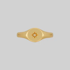 VICTORIA. Opal Signet Ring - Gold